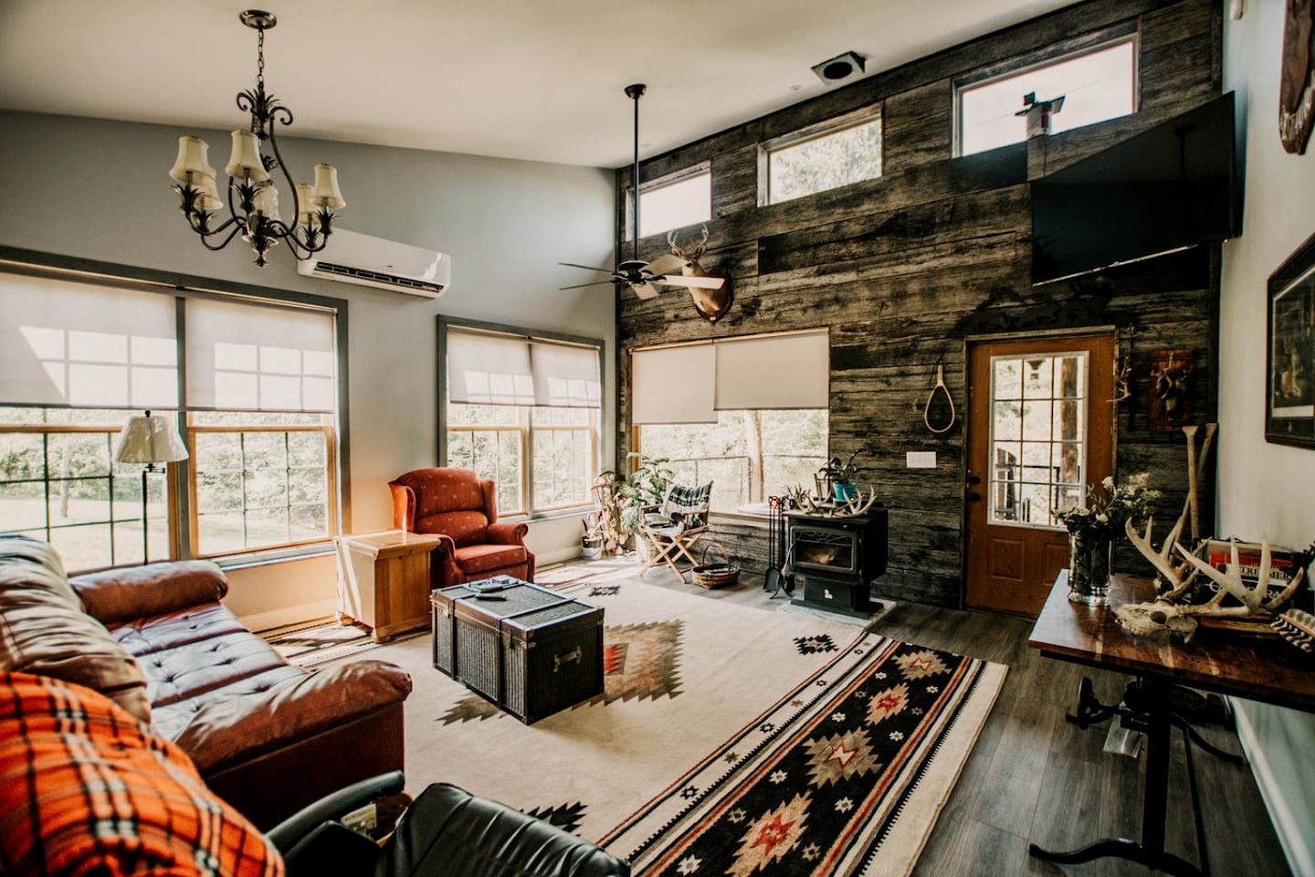 Tranquil Cabin Rental in the Countryside for a Weekend Getaway in Kentucky