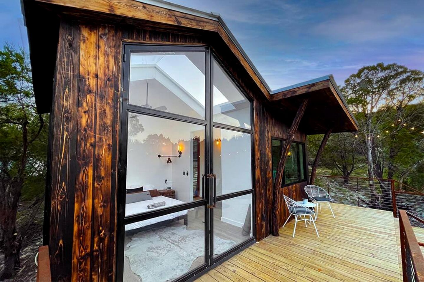 Luxury Cabin Rentals in Texas, Perfect for Glamping near Austin