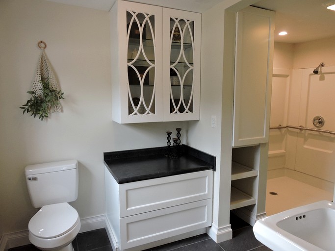 Cabins (United States of America, Casco, Maine)