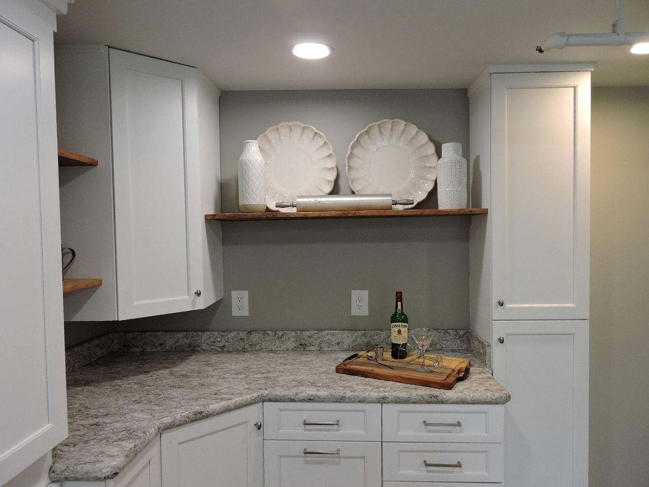 Cabin Retreat for Nature and City Exploration near Sebago Lake State Park, ME