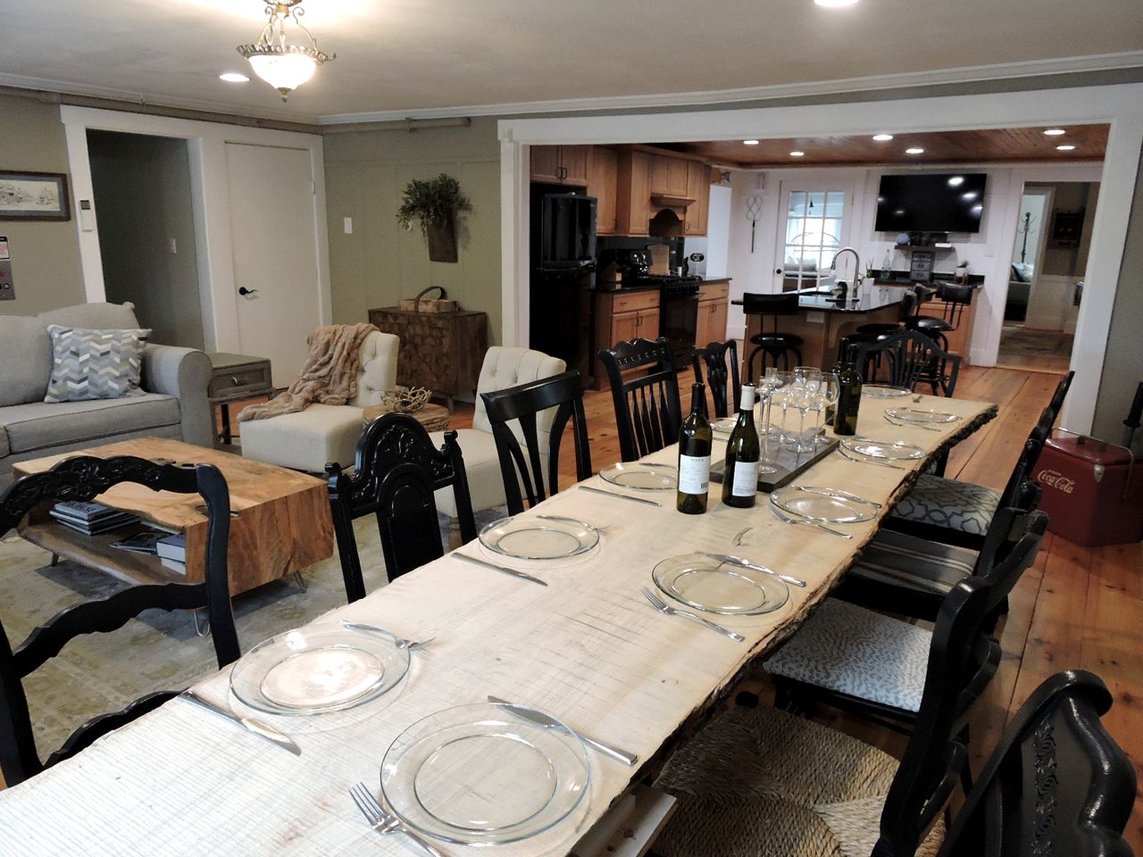 Cabin Retreat for Nature and City Exploration near Sebago Lake State Park, ME