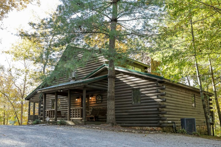 Cabins (United States of America, --, Kentucky)