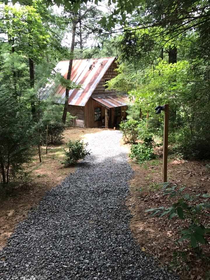 Private, Country Cabin in North Georgia's Mountainous Wilderness, Perfect for a Family Glamping Retreat