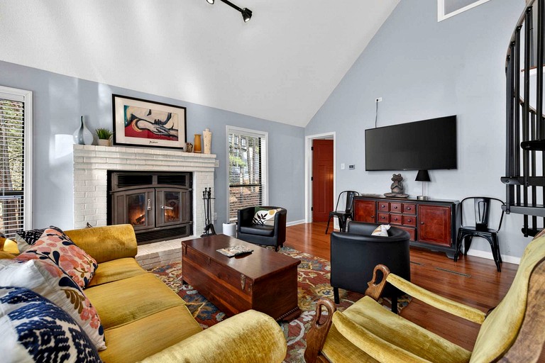 Cabins (United States of America, Hedgesville, West Virginia)