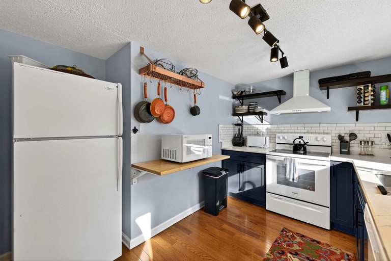 Cabins (United States of America, Hedgesville, West Virginia)