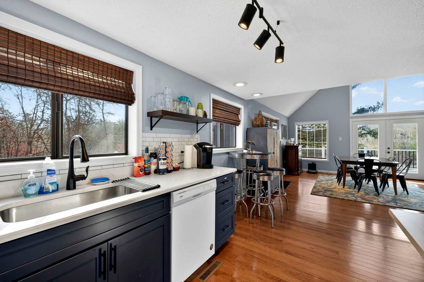 Classic Mountain Retreat Cabin with Private Hot Tub Near Hiking & Golf in Hedgesville, West Virginia