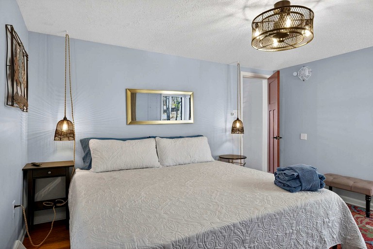 Cabins (United States of America, Hedgesville, West Virginia)