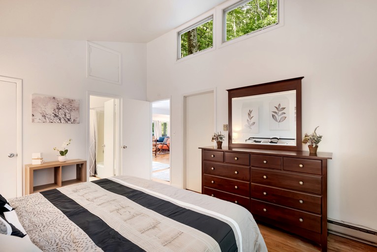 Cabins (United States of America, Berkeley Springs, West Virginia)