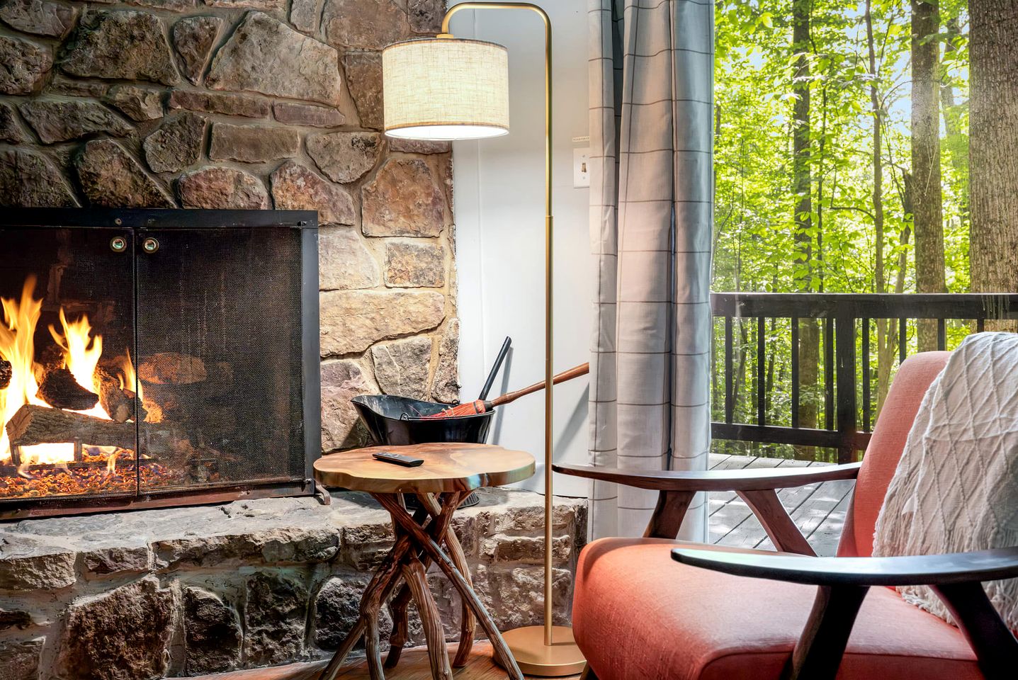 Awesome Cabin with Barbecue in Berkeley Springs, West Virginia