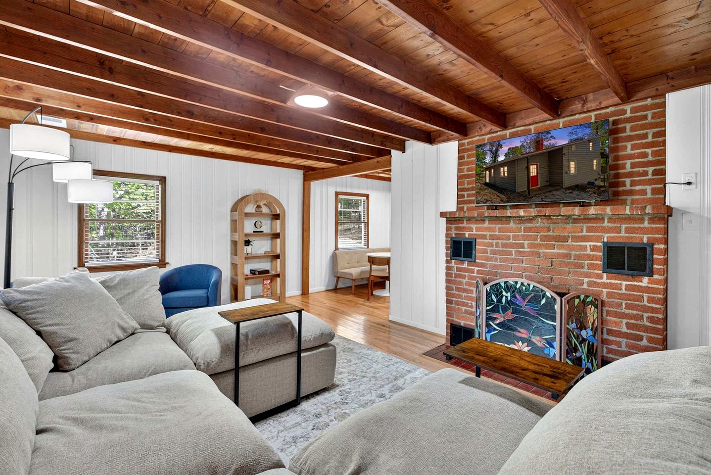 Spacious Riverfront Cabin with Private River Access Near Harpers Ferry | Harpers Ferry, West Virginia