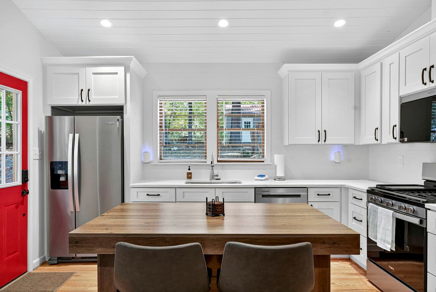 Spacious Riverfront Cabin with Private River Access Near Harpers Ferry | Harpers Ferry, West Virginia