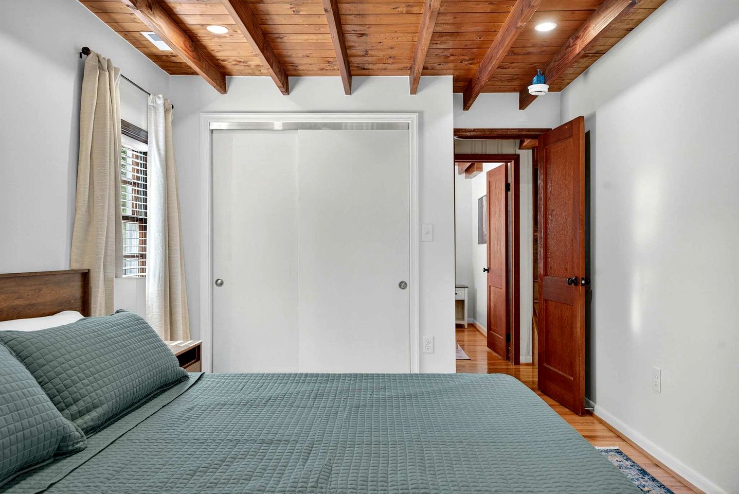 Spacious Riverfront Cabin with Private River Access Near Harpers Ferry | Harpers Ferry, West Virginia