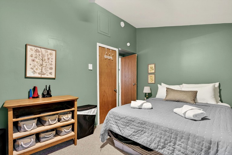 Cabins (United States of America, Hedgesville, West Virginia)