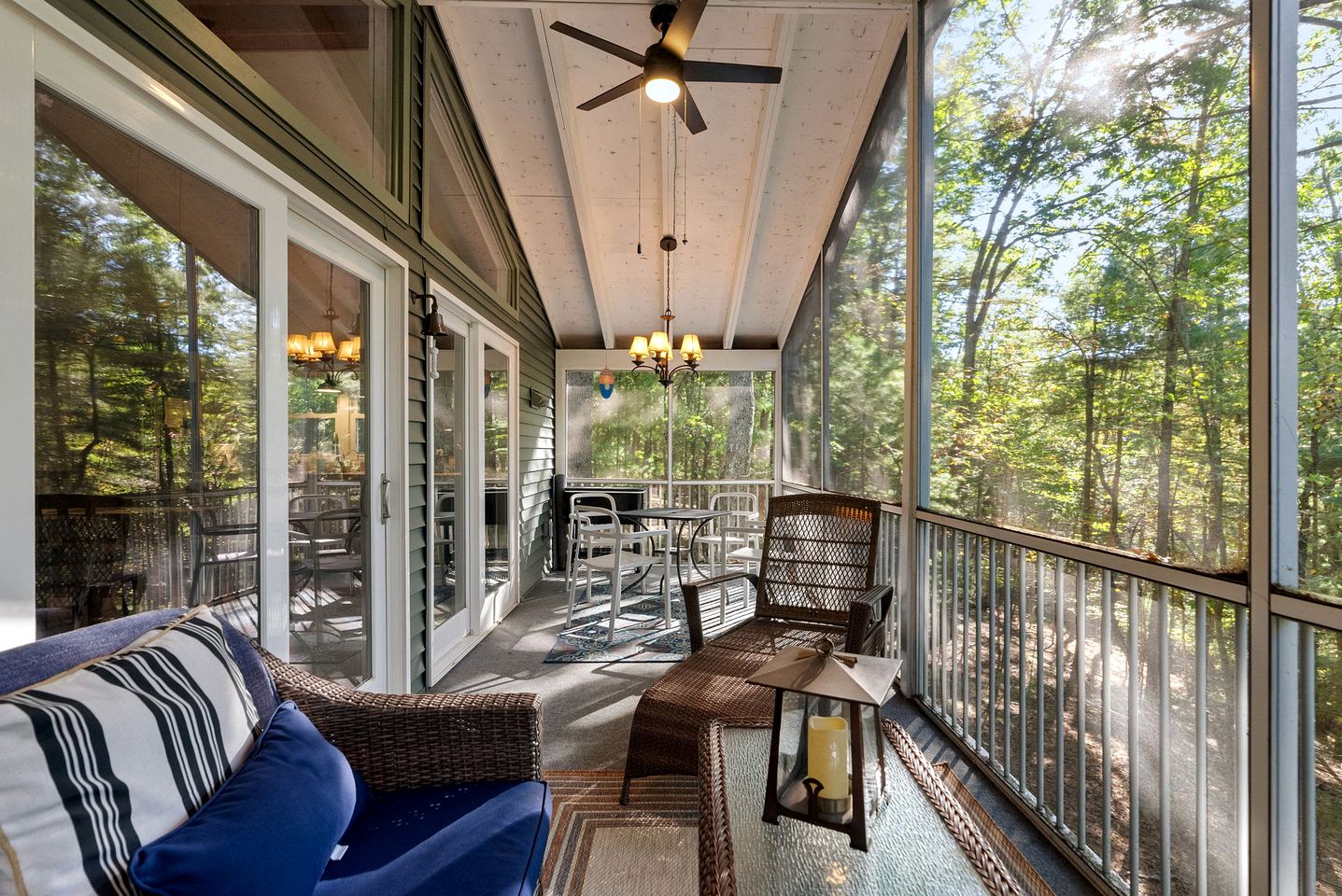 Cozy Modern Cabin with Fire Pit & Trail Access near Berkeley Springs, West Virginia