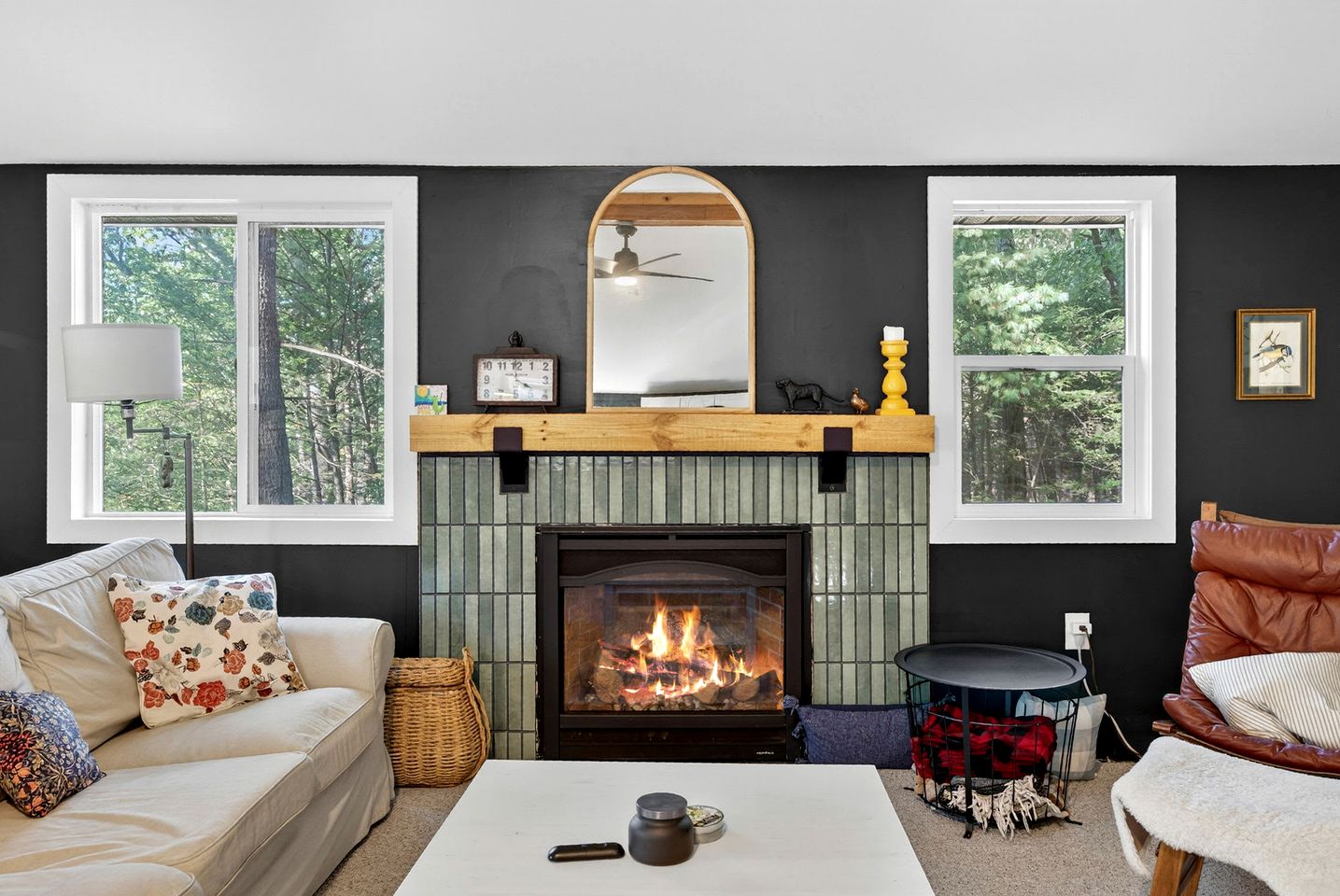 Cozy Modern Cabin with Fire Pit & Trail Access near Berkeley Springs, West Virginia