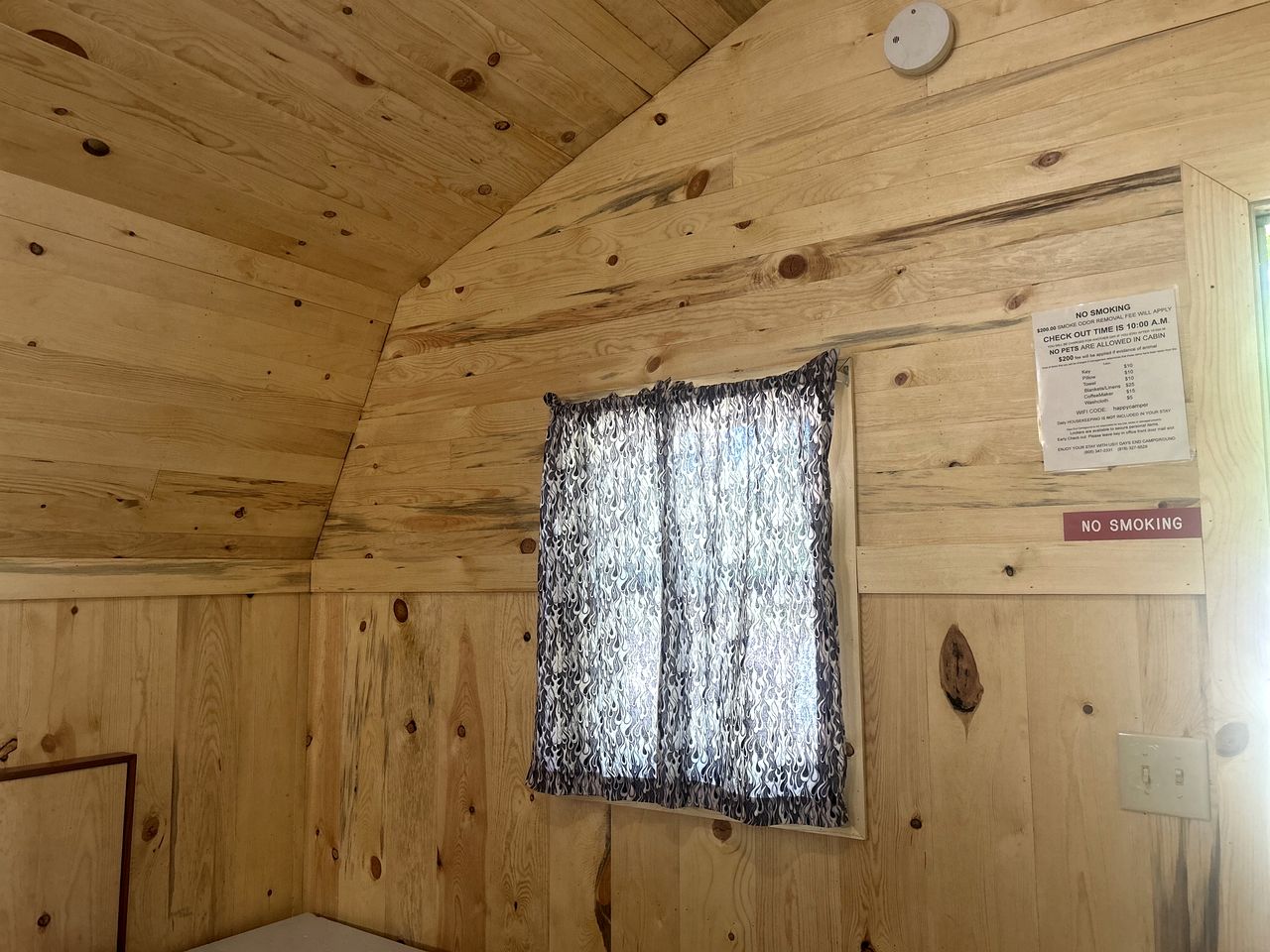 Inviting Cabin for a Peaceful Escape in Nature in Sturgis, South Dakota