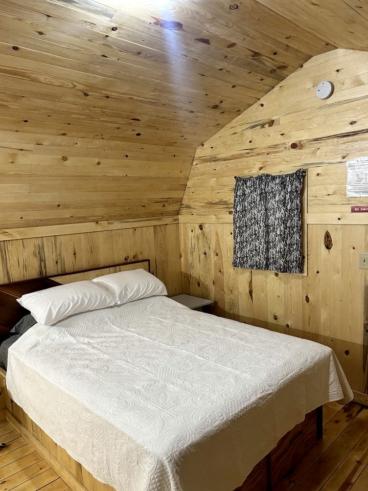 Inviting Cabin for a Peaceful Escape in Nature in Sturgis, South Dakota