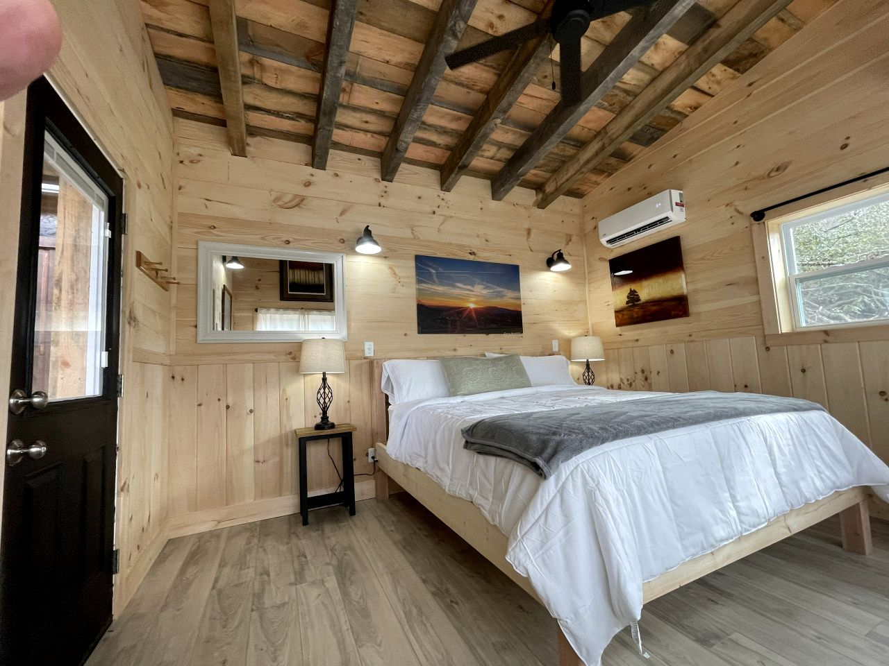 Romantic Riverfront Cabin with Pool Access in Blue Ridge, Georgia