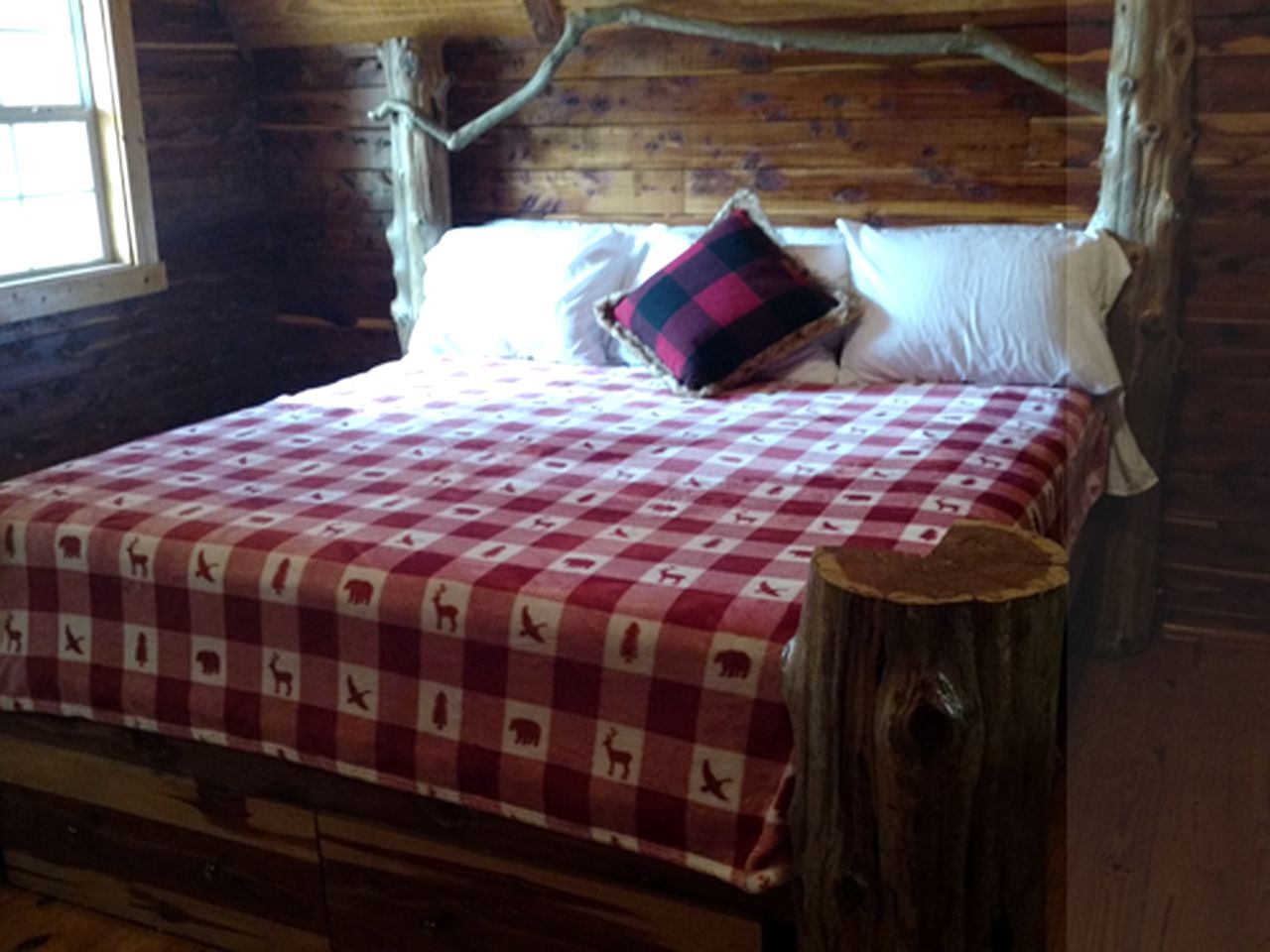 Glamping Cabin at an Adventure Park near Diana, Texas
