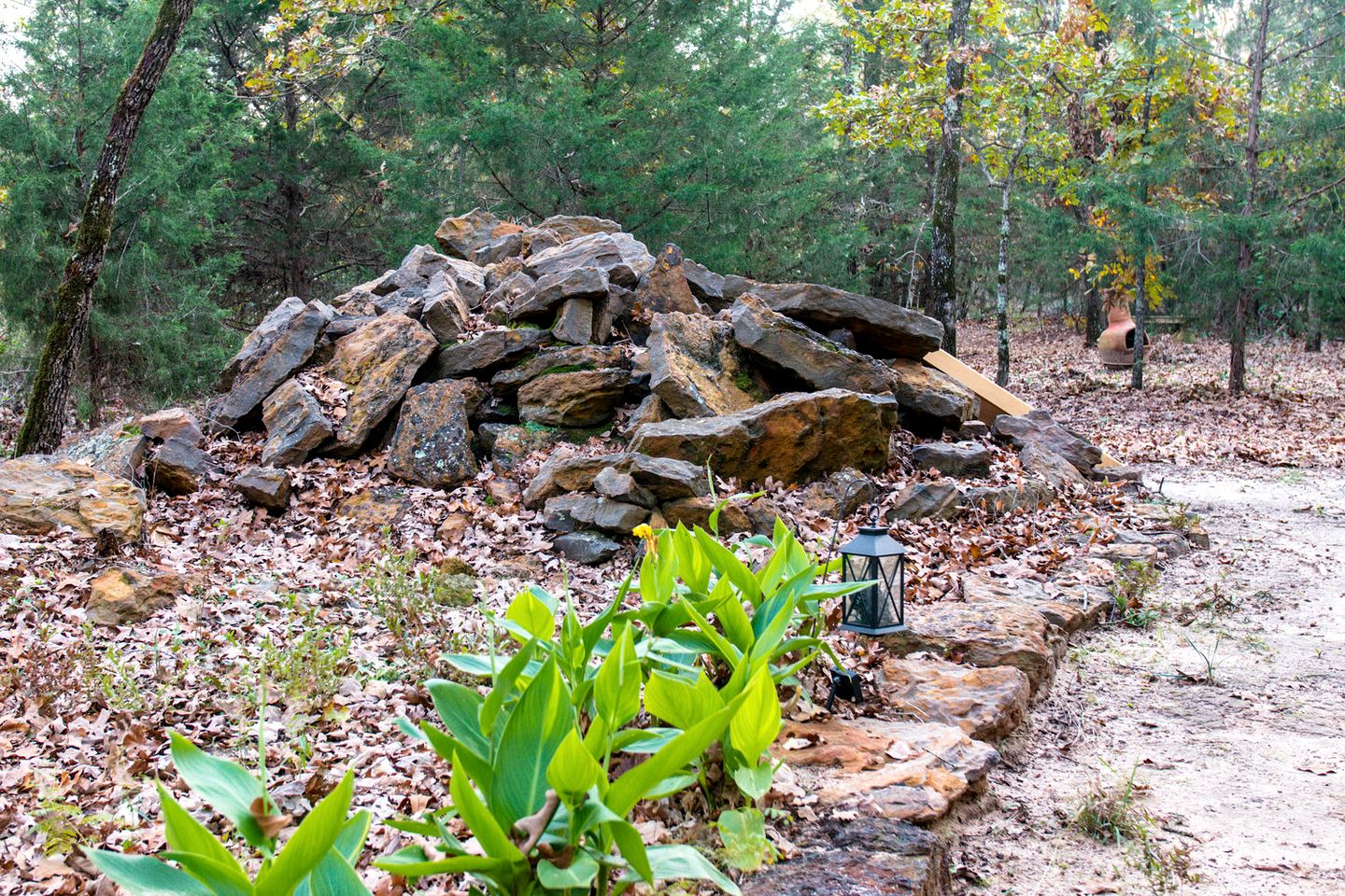 Gorgeous Multi-Unit Cabin Rental for Larger Groups Nestled in the Trees for an Unforgettable Getaway in Nature in Ben Wheeler, Texas