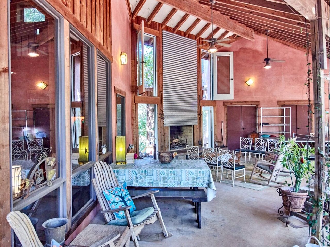 Gorgeous Multi-Unit Cabin Rental for Larger Groups Nestled in the Trees for an Unforgettable Getaway in Nature in Ben Wheeler, Texas