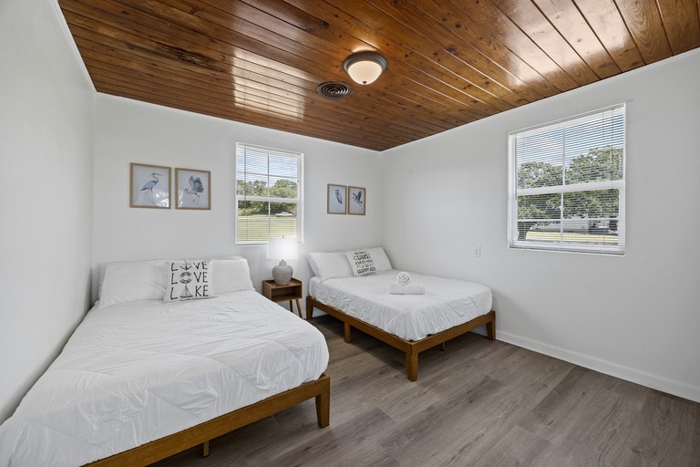 Cabins (United States of America, --, Oklahoma)