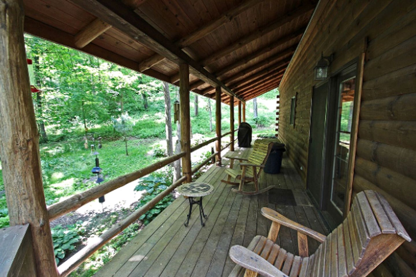 Beautiful Cabin Rental with a Private Hot Tub in Hocking Hills, Ohio