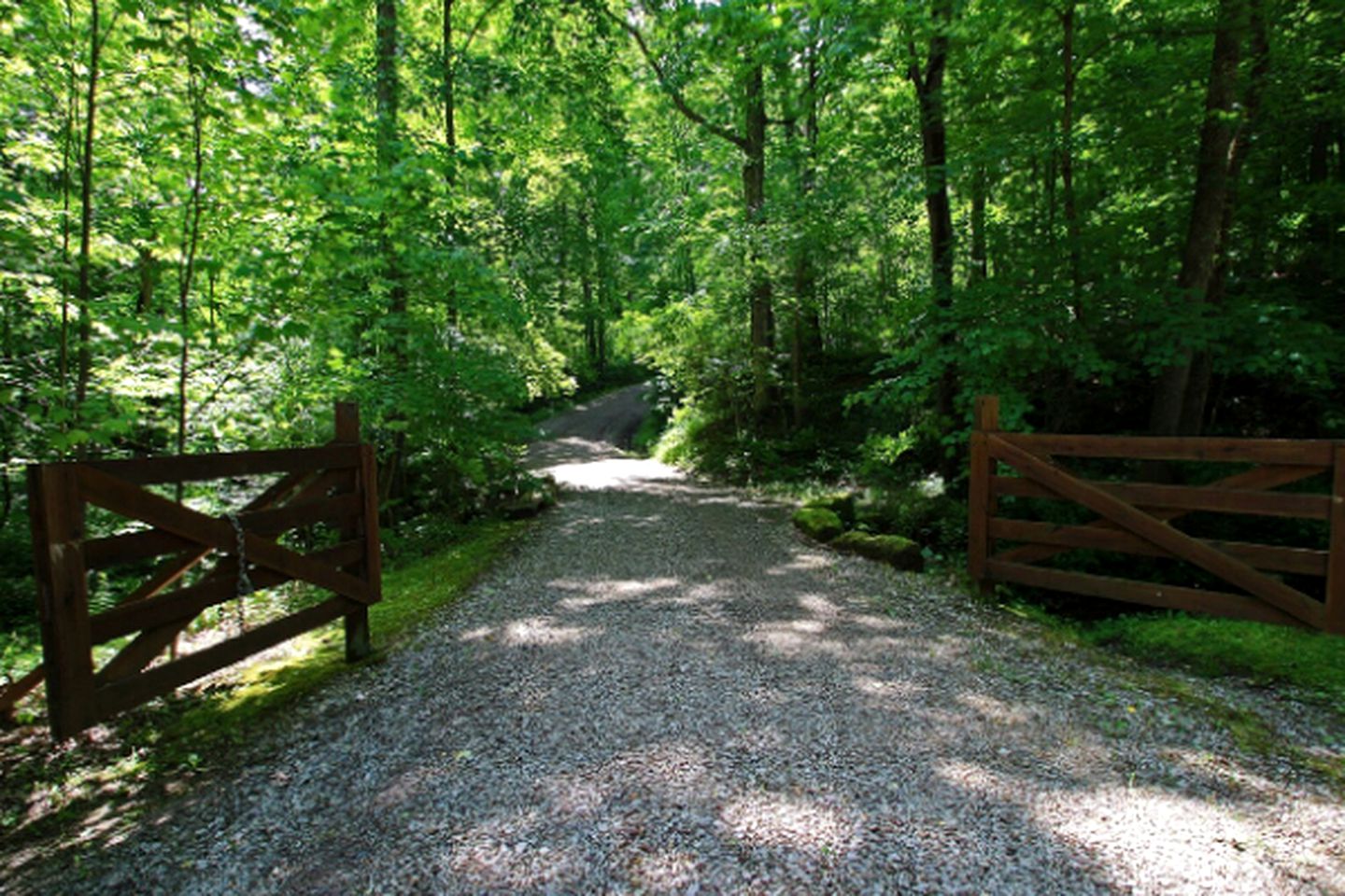 Beautiful Cabin Rental with a Private Hot Tub in Hocking Hills, Ohio