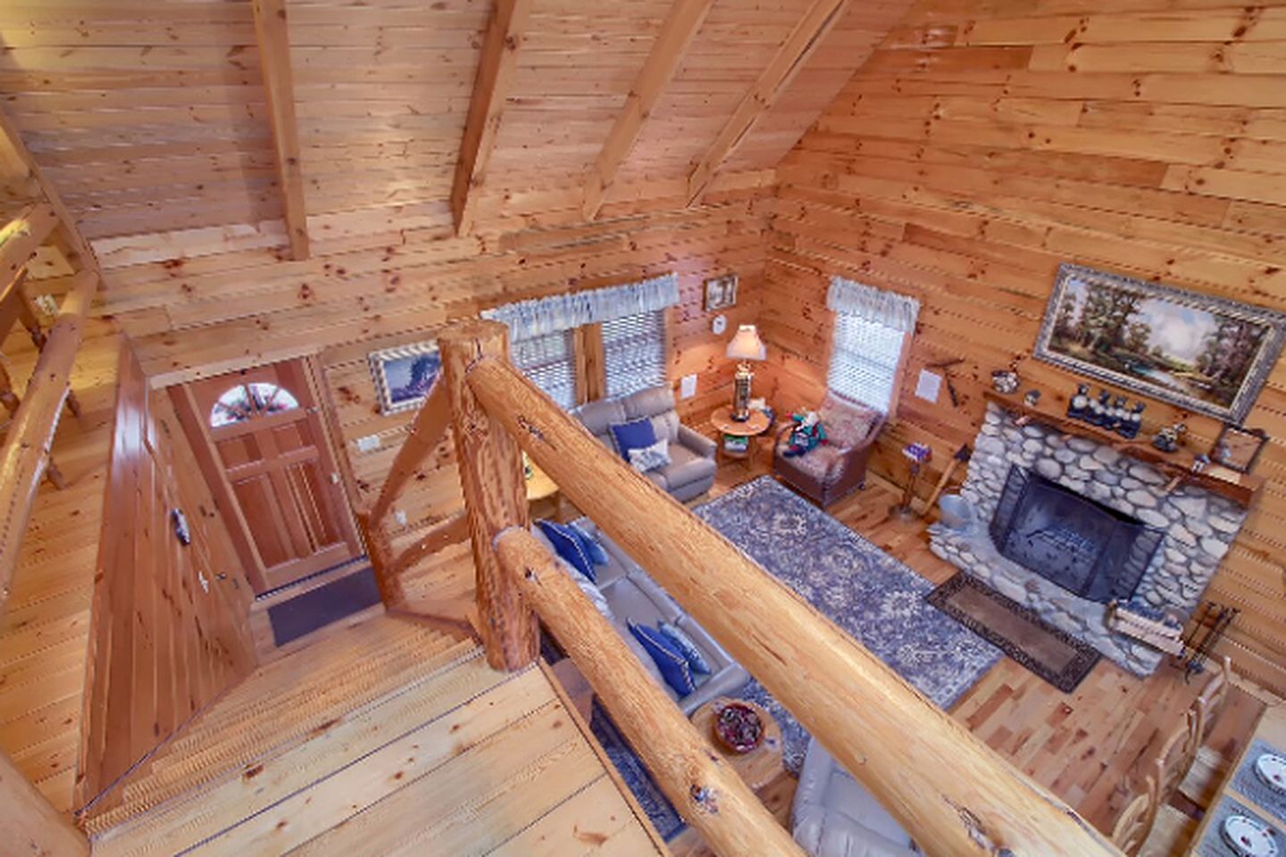 Secluded Log Cabin Rental with a Hot Tub in the Hocking Hills, Ohio