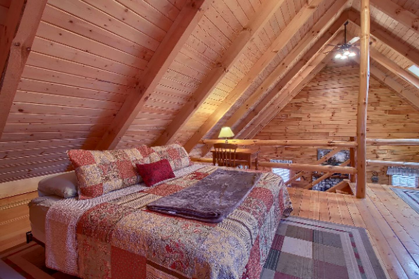 Secluded Log Cabin Rental with a Hot Tub in the Hocking Hills, Ohio