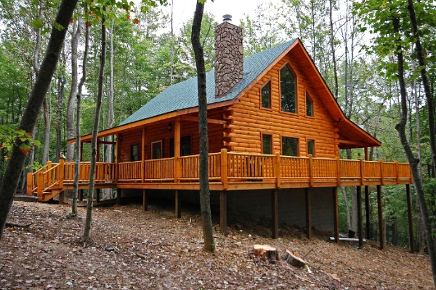 Cabins by the Caves, Log Cabins 46300, Logan, United States of America ...