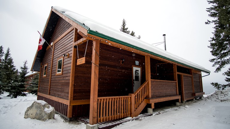 Cabins (Golden, British Columbia, Canada)