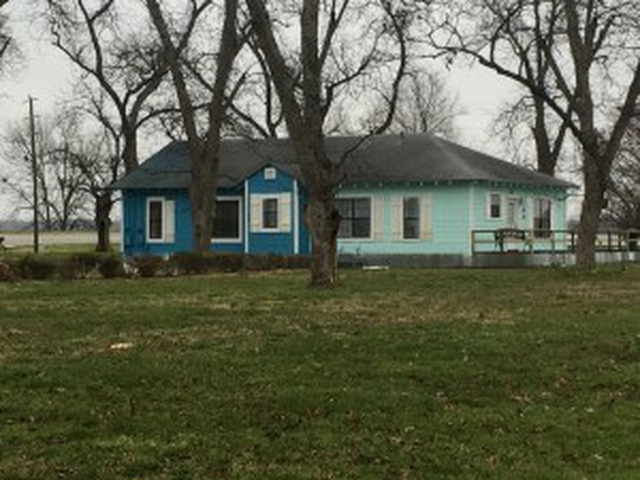 Vacation Getaway Cabin on Lake Chicot in Chicot County, Arkansas