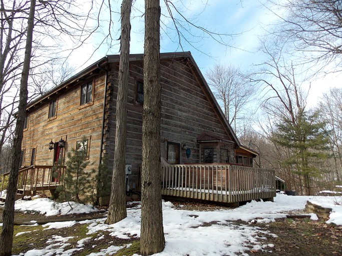 Cabins in Hocking Foxhollow, Cabins, Hocking Hills, United States of America Glamping Hub