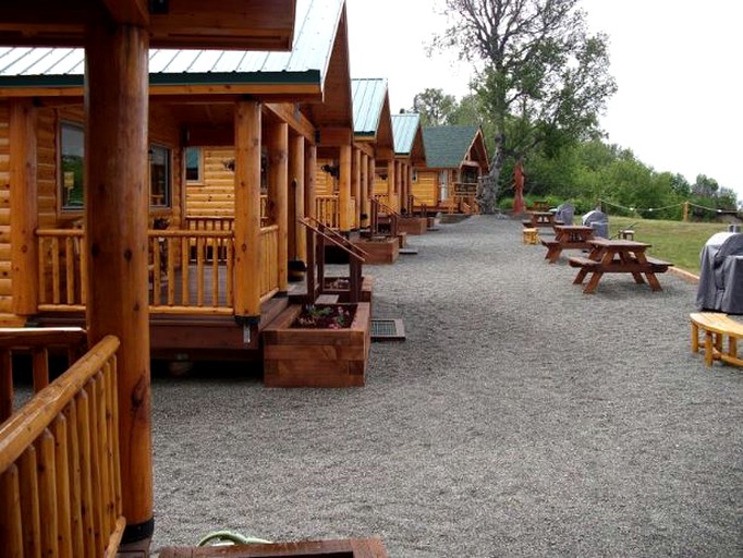 Cabins (Clam Gulch, Alaska, United States)