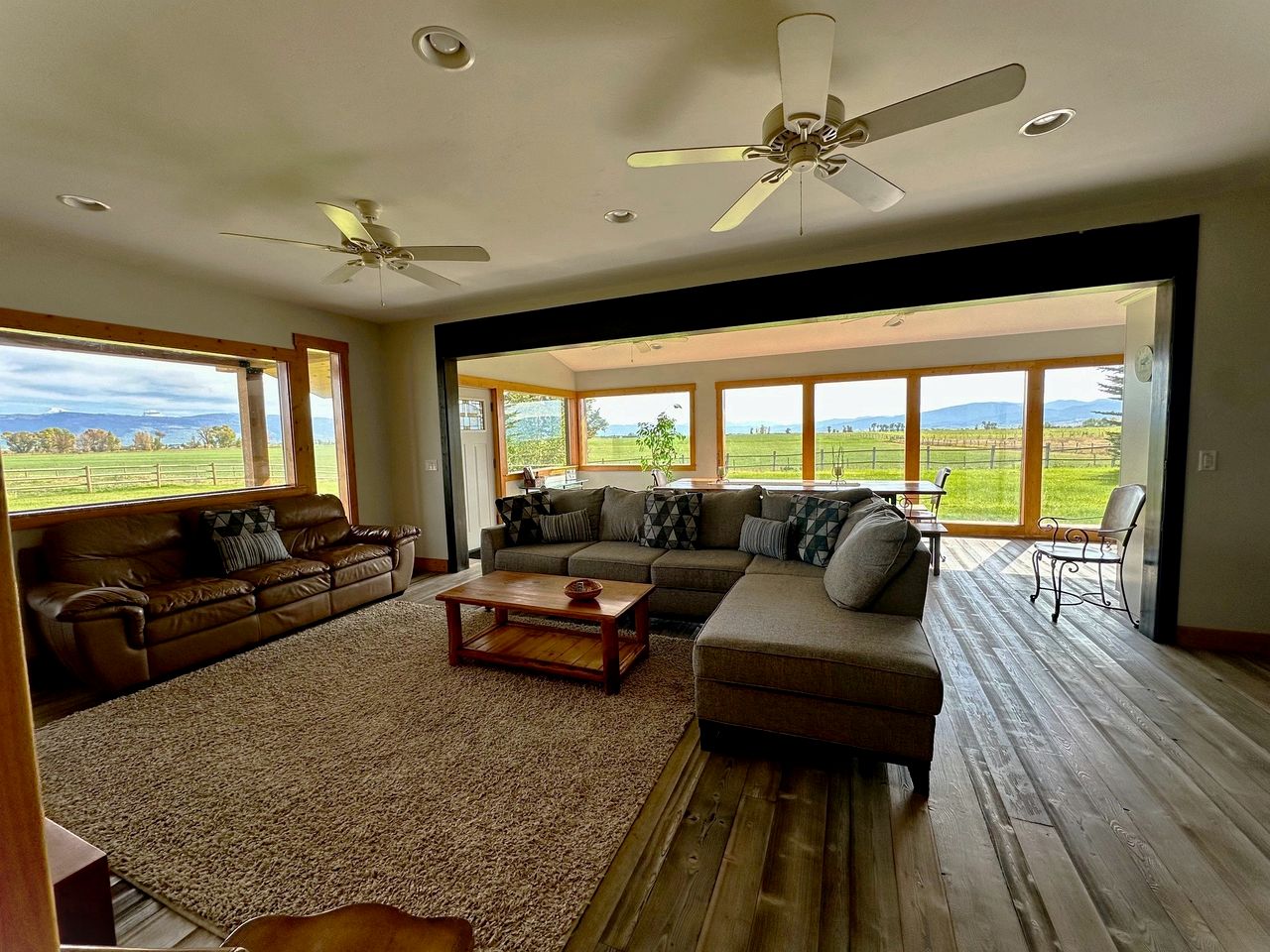 Beautiful Unit in a Scenic Farmhouse Retreat with Panoramic Views near Skiing & Trails in Tetonia, Idaho