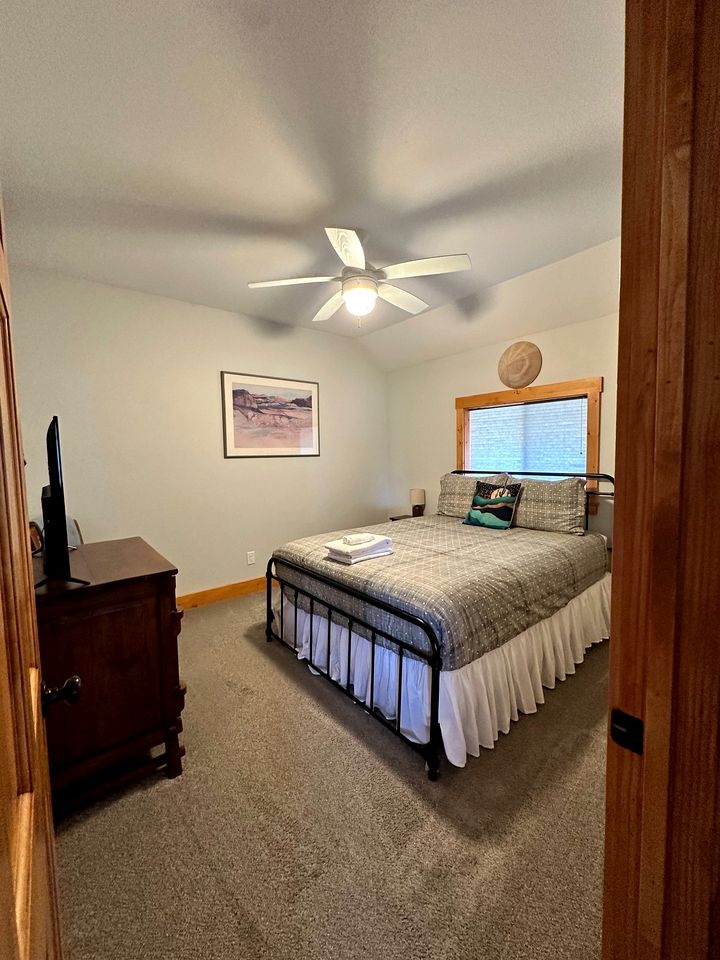 Spacious Unit in a Farmhouse Retreat with Scenic Picture Windows near Skiing & Fishing in Tetonia, Idaho