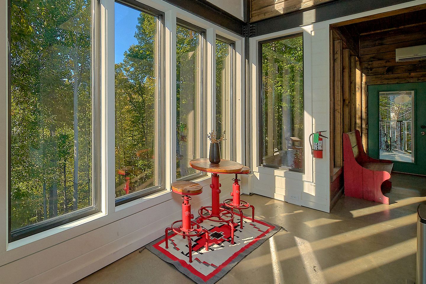 Luxury Glamping Site with Indoor Pool and Sauna Facilities for Special Getaways in Gatlinburg, Tennessee