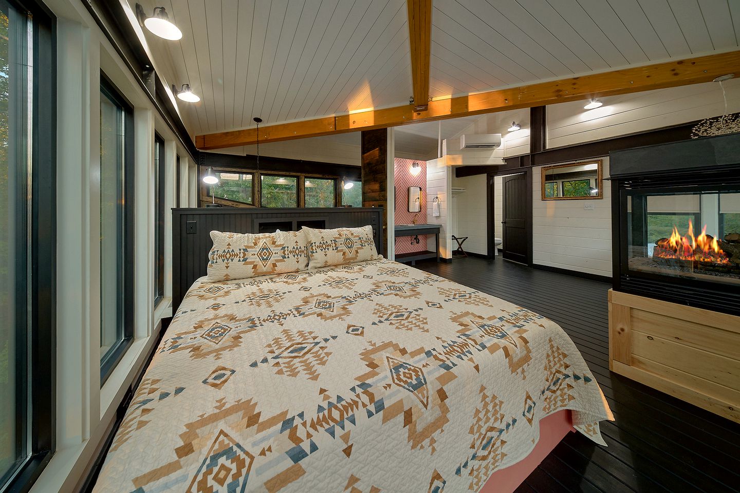 Luxury Glamping Site with Indoor Pool and Sauna Facilities for Special Getaways in Gatlinburg, Tennessee