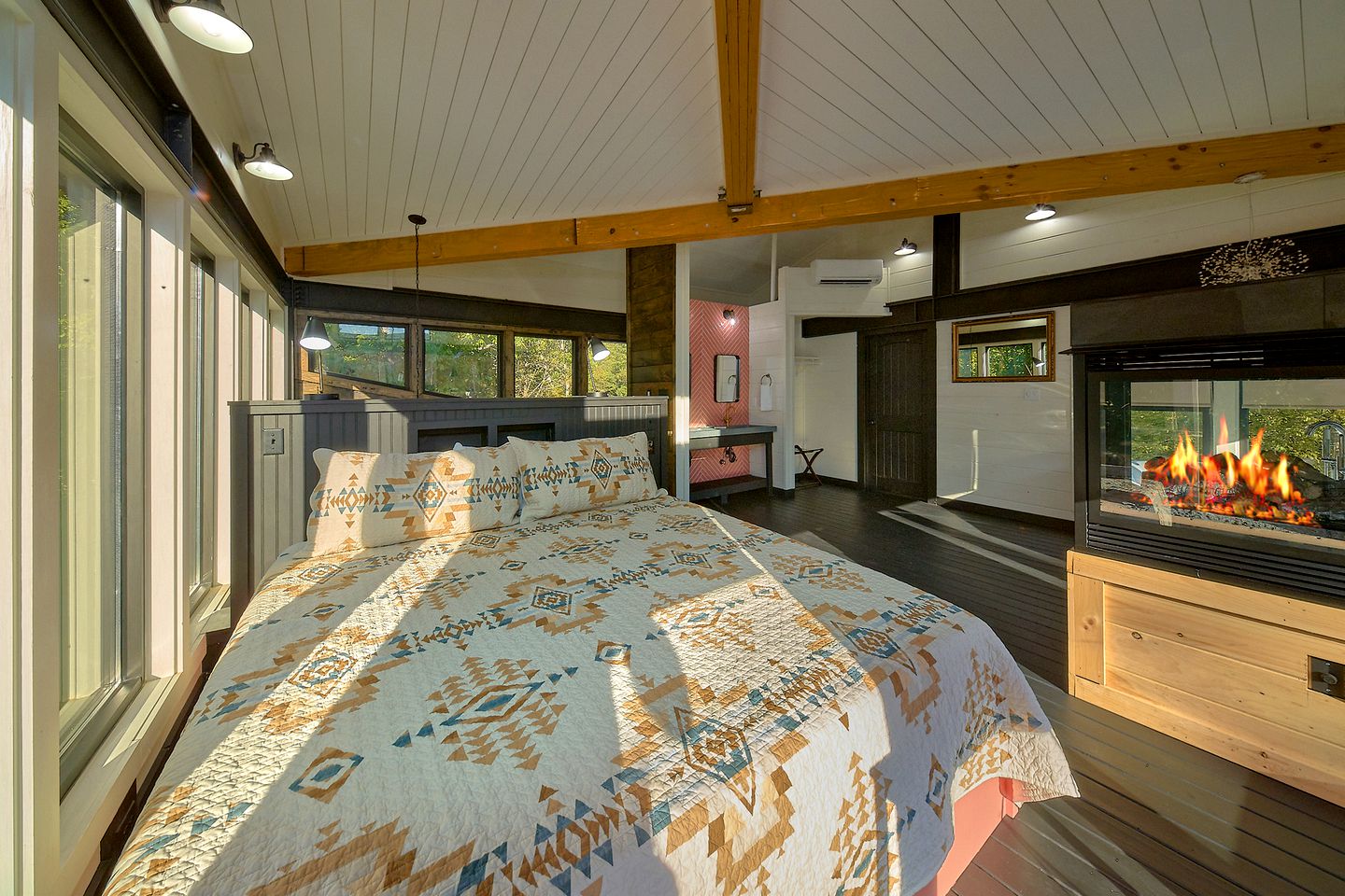 Luxury Glamping Site with Indoor Pool and Sauna Facilities for Special Getaways in Gatlinburg, Tennessee