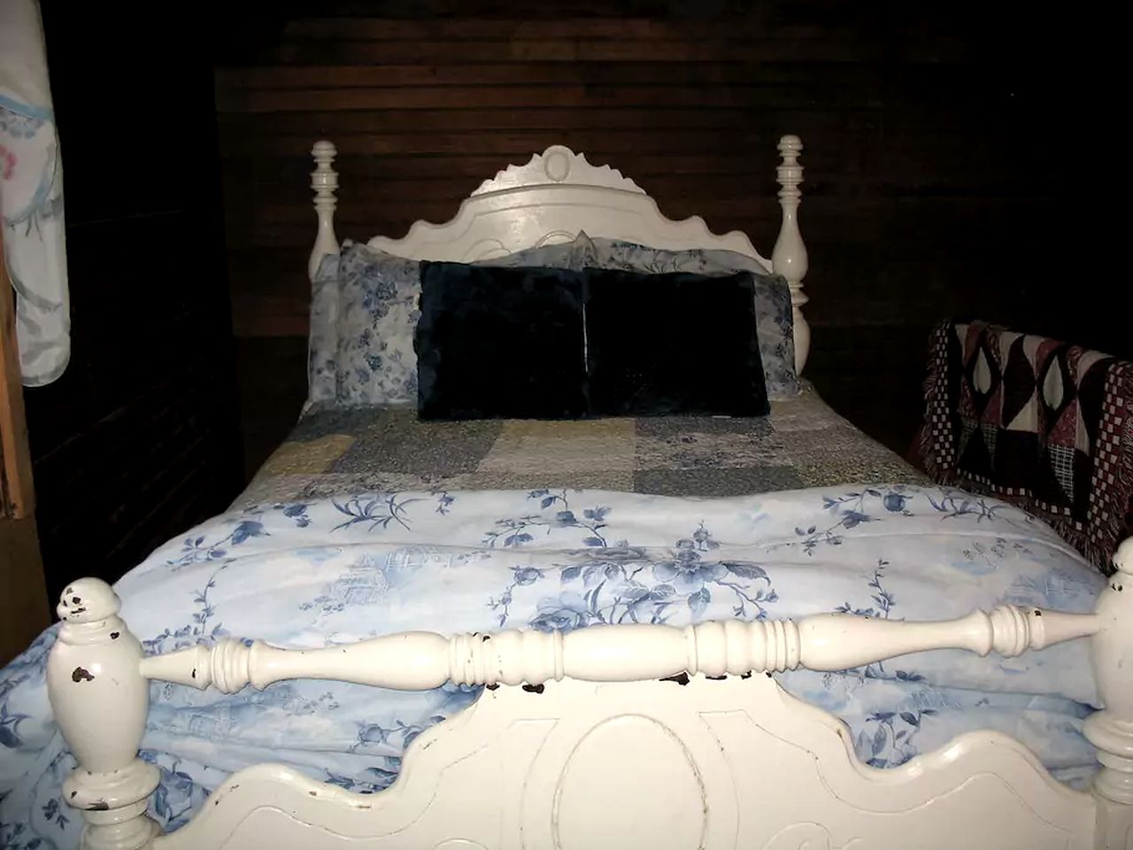 Secluded Family-Friendly Cabin Rental on 90 Acres in Newland, North Carolina