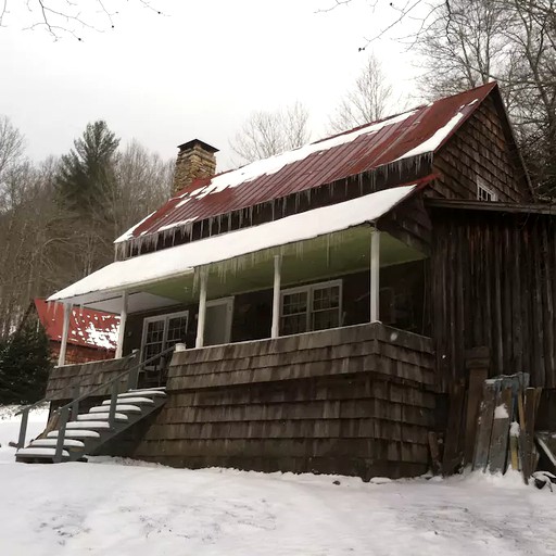 Cabins (Newland, North Carolina, United States)