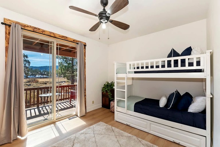 Cabins (United States of America, San Bernardino, California)