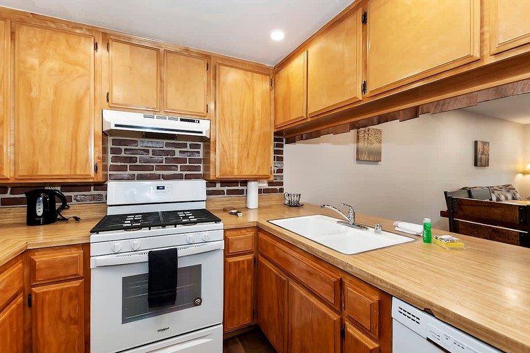 Cabins (United States of America, Big Bear Lake, California)