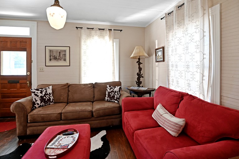 Floating Homes (United States of America, Fredericksburg, Texas)