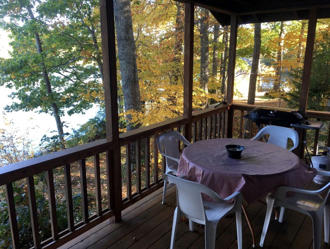 Lakeside Two-Bedroom Vacation Rental Set in the Summer Town of Camden, Maine