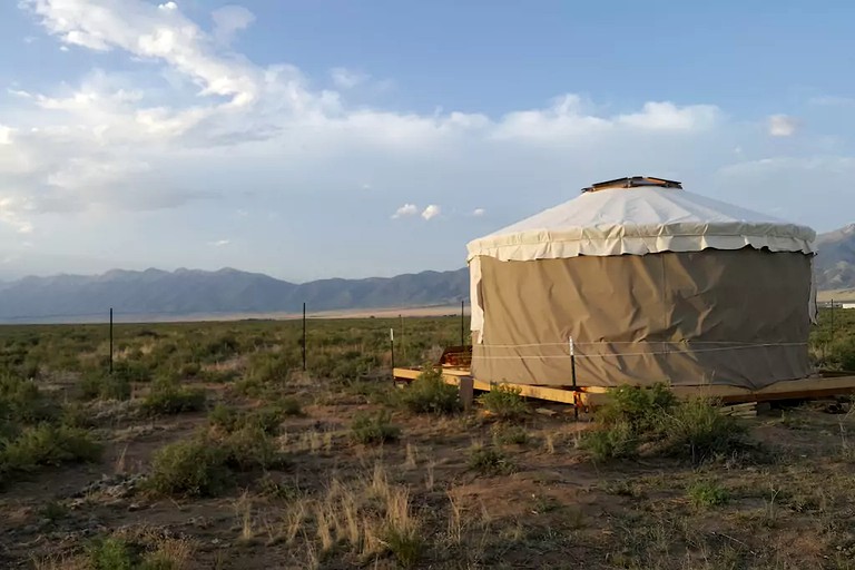 Yurts (Capulin, Colorado, United States)