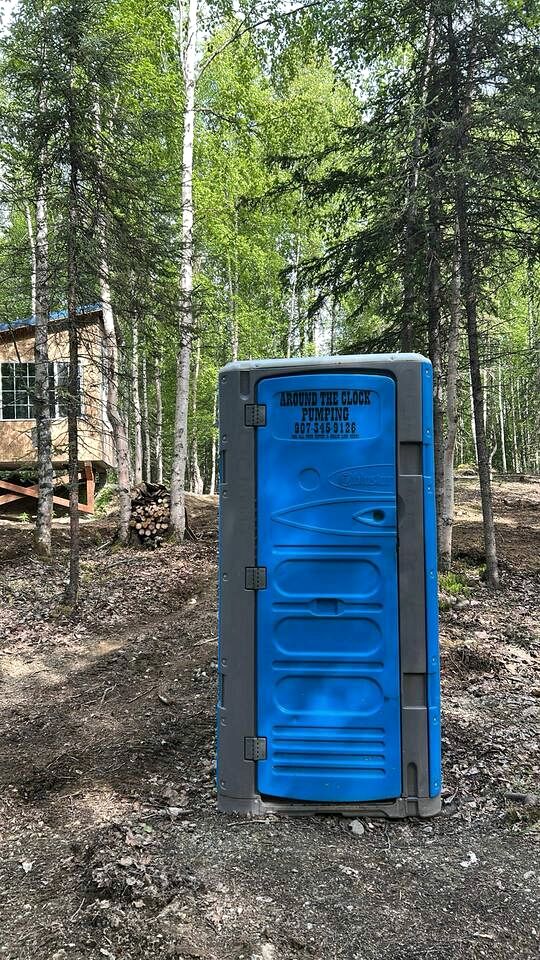 Relaxing Mini Cabin Hideaway with Campground Amenities, Play Area & Firepit in Houston, Alaska