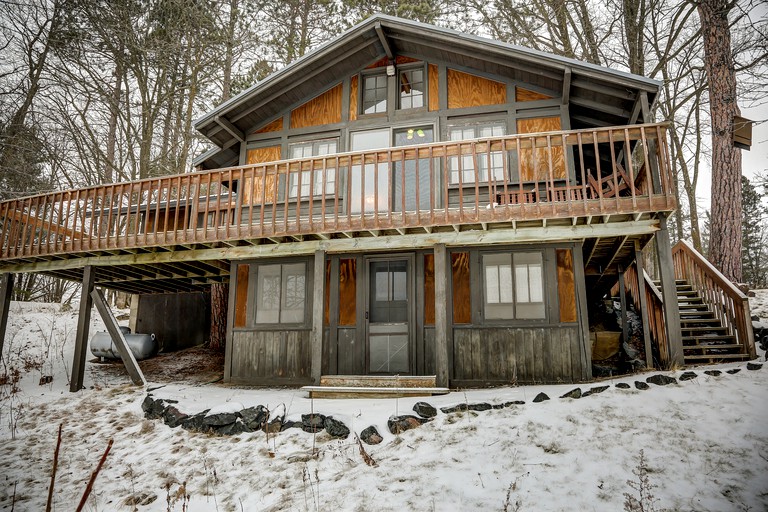 Cabins (Walker, Minnesota, United States)