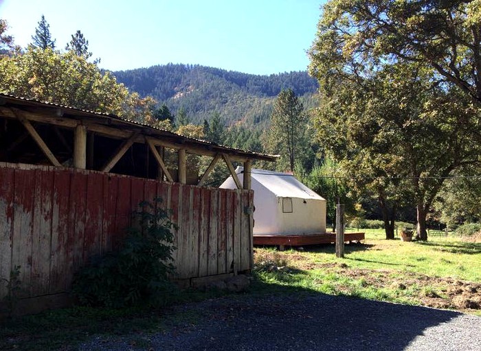 Safari Tents (Jacksonville, Oregon, United States)